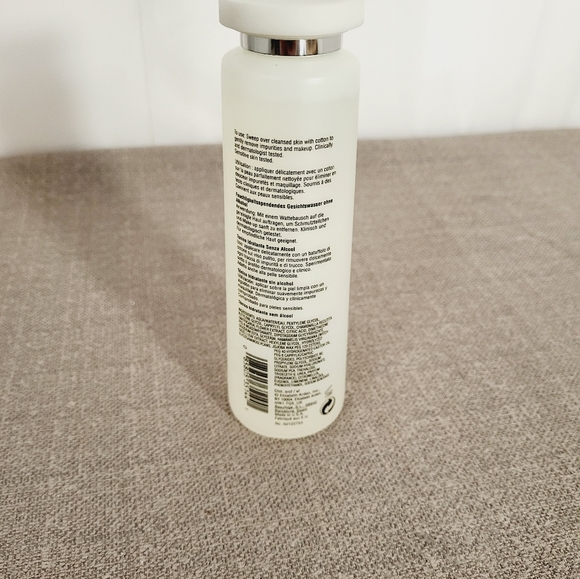 New Elizabeth Arden Toner 6.8 oz Normal Dry Skin - Picture 2 of 2